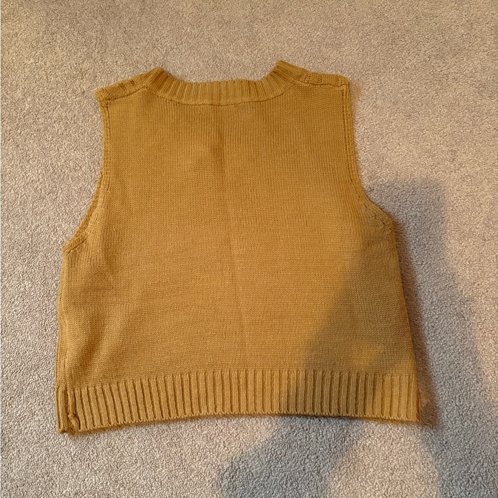 Cozy Tan Cable Knit Sweater Vest - Picture 2 of 2